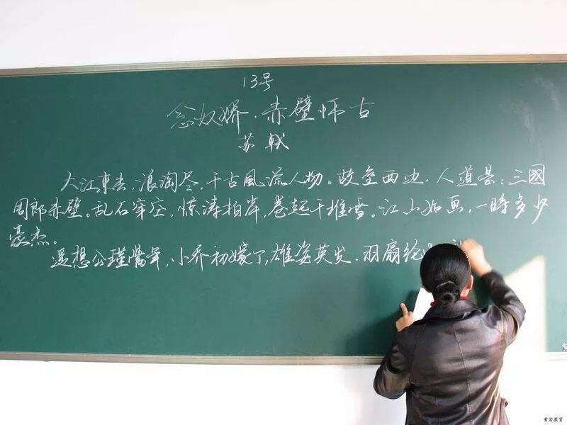 线条圆转的是什么字体_线条圆形_ai线条怎么变圆头