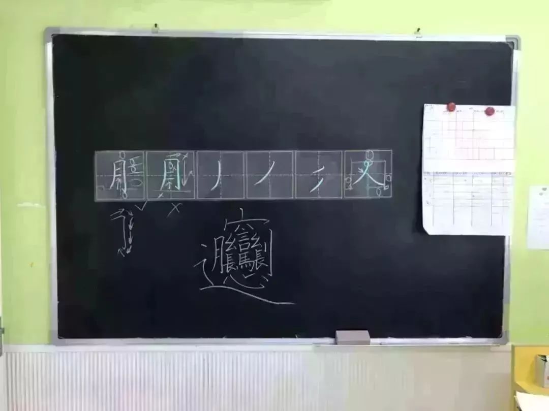 线条圆形_ai线条怎么变圆头_线条圆转的是什么字体